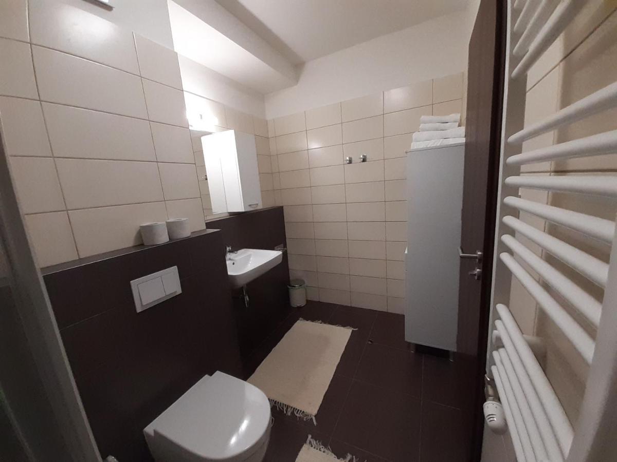 Entrez Radnica Leilighet Košice Eksteriør bilde